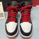 Nike Air Jordan 1 Mid Gym Red Black Toe White size 10 DQ8426-106 used