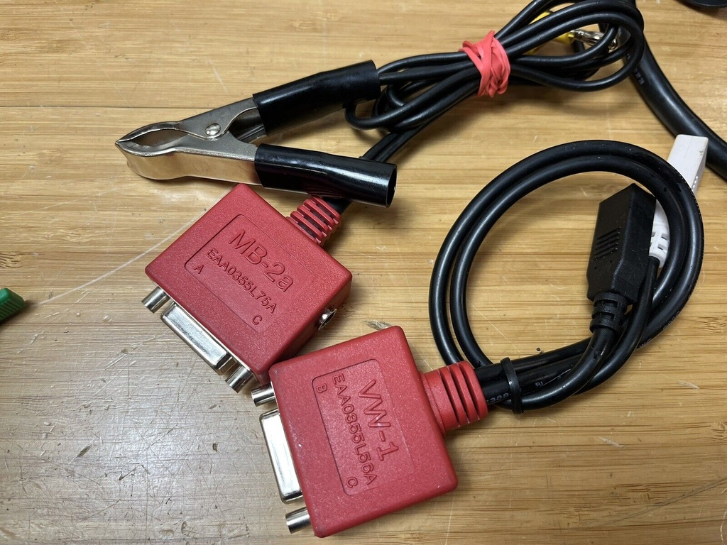 Snap On Souls Ultra Case Accessories And Keys Bundle #1
