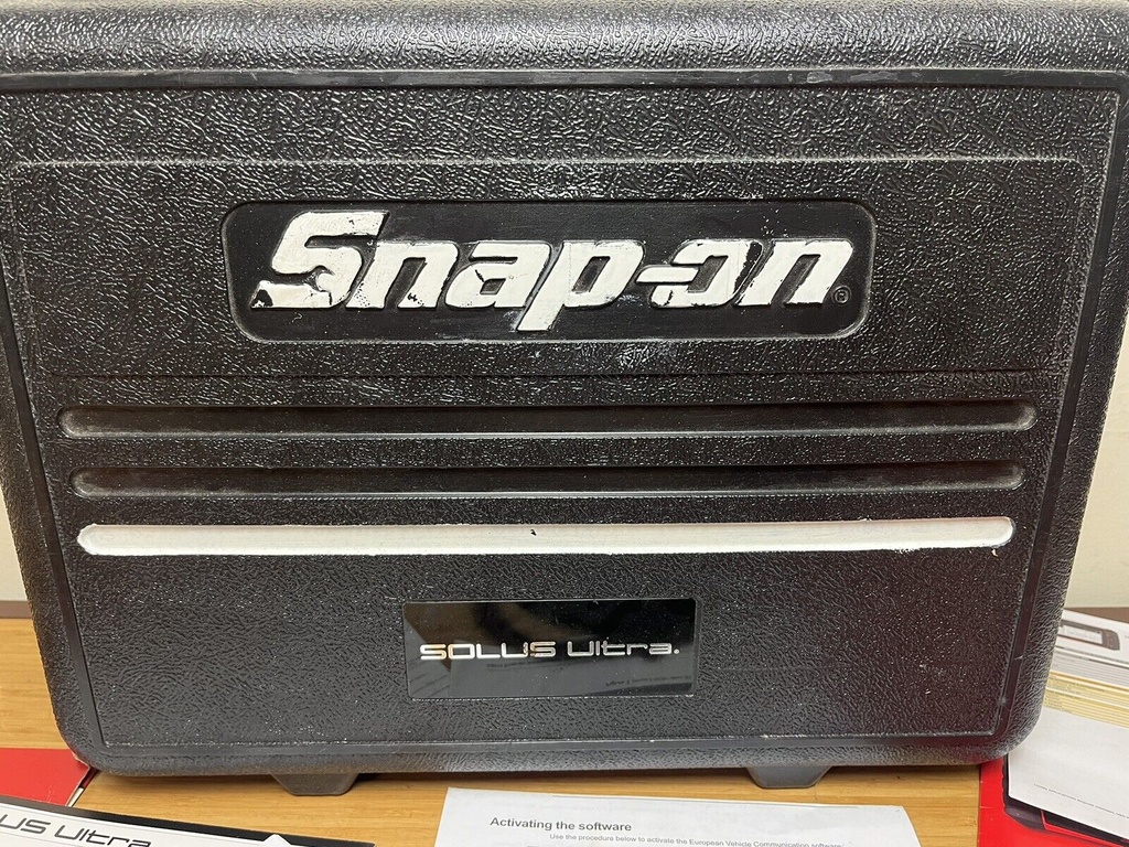 Snap On Souls Ultra Case Accessories And Keys Bundle #1