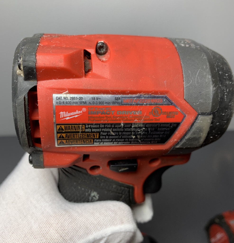 Preowned Milwaukee 3697-22 M18 Fuel Tool Drill Set Hammer Driver #1