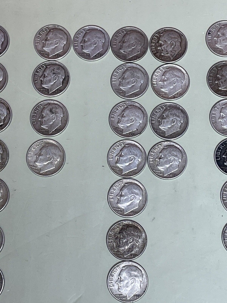 Lot of 128 Roosevelt Dimes 1946-1964 90% Silver 317.9g total weight #1