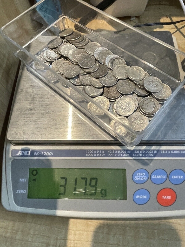 Lot of 128 Roosevelt Dimes 1946-1964 90% Silver 317.9g total weight #1