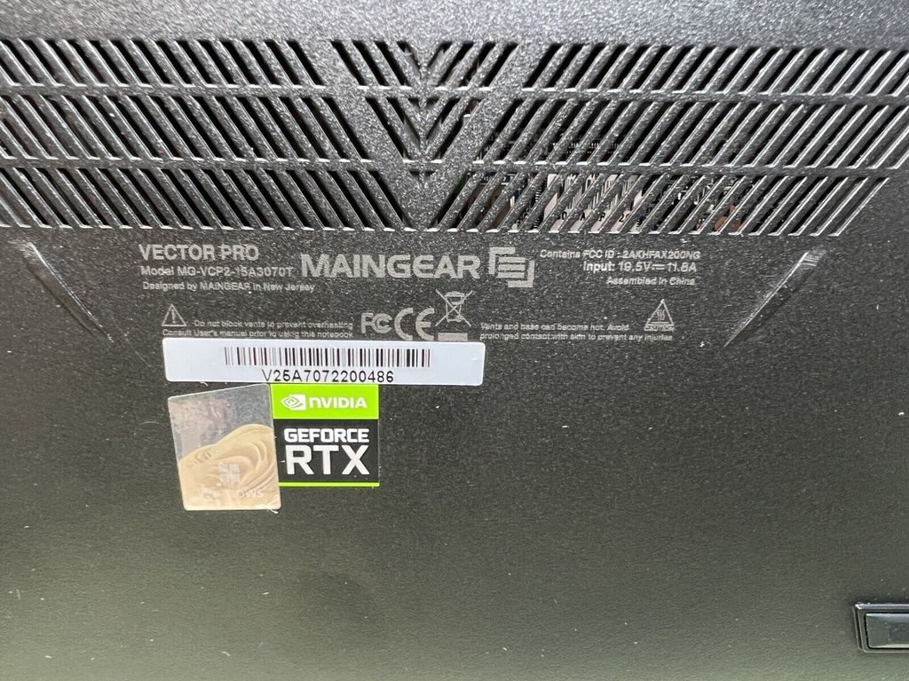 MAINGEAR Vector Pro 2 15.6" 240Hz Ryzen 9 6900HX 3.3GHz 32GB RAM 1TB SSD 3070 Ti #1