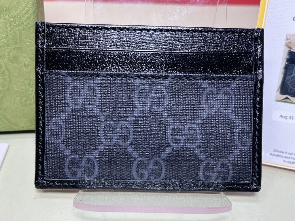2023 Gucci GG Supreme Card Case / Authentic / Vintage appeal! / Entrupy Cert NEW #1
