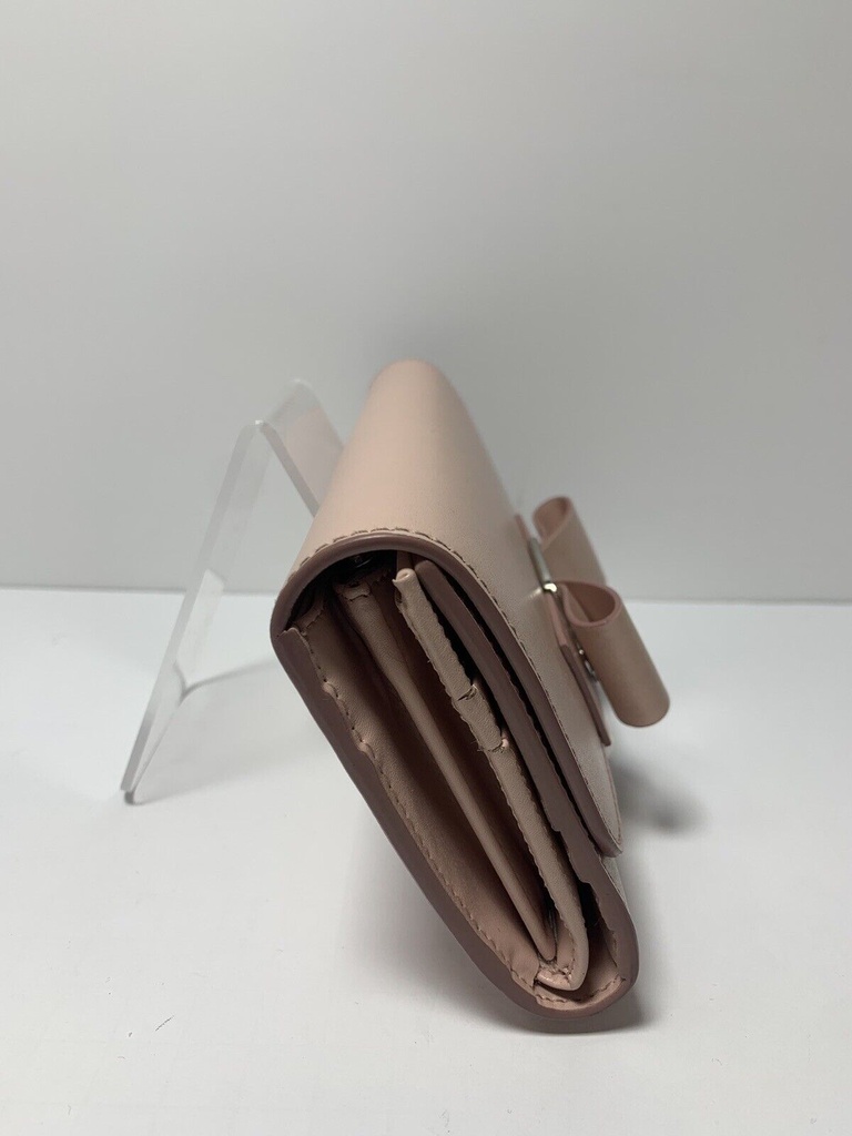 Salvatore Ferragamo Vara women's Clutch Color Blush Preowned #1