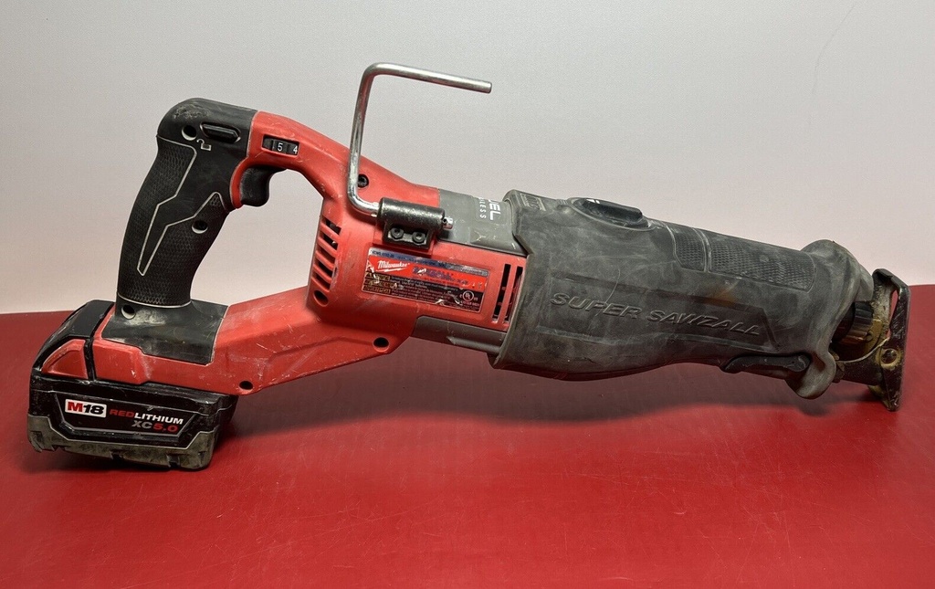 Milwaukee M18 Sawzall (2722-20) w/ 5Ah Battery #2