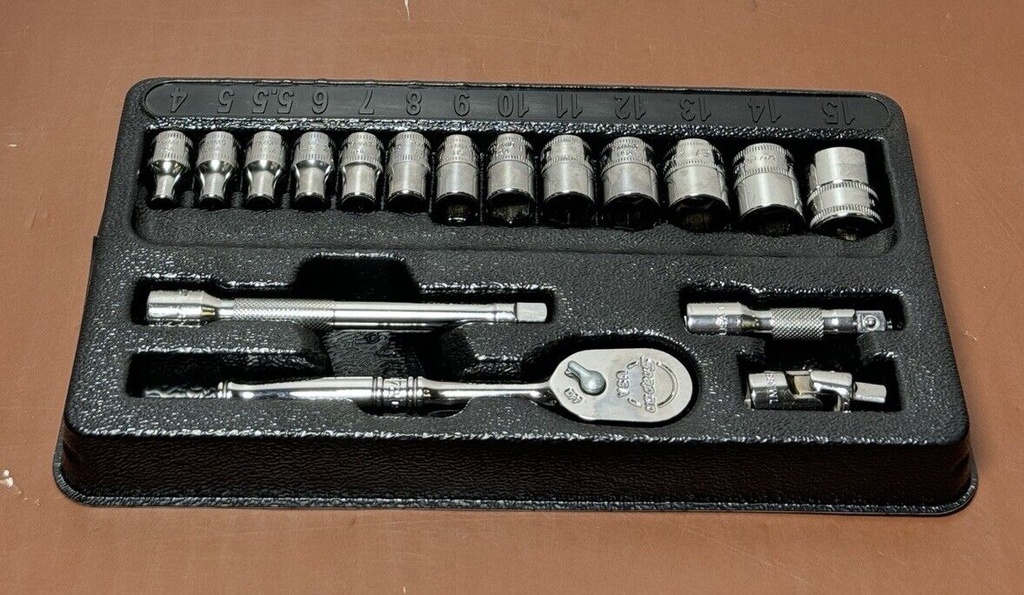 SNAP-ON  17 pc 1/4" Drive 6-Point Metric Starter Set 117TMM #1