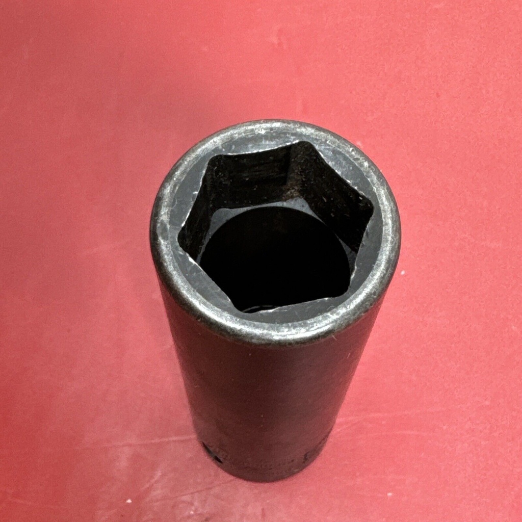 Snap-On 1/2 Drive 6pt  Flank drive 18mm Metric Deep Impact Socket SIMM180A #4