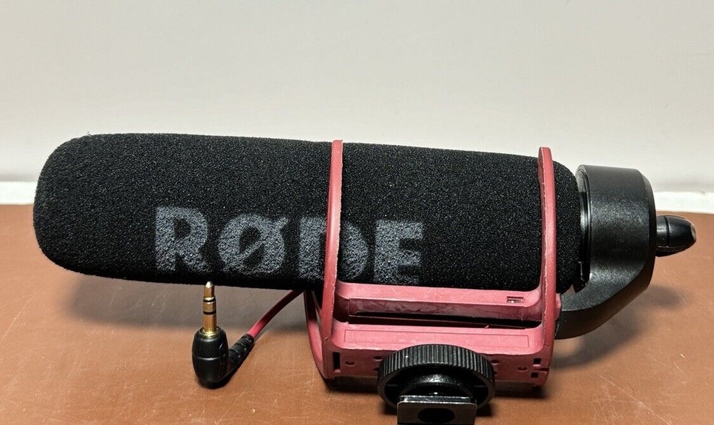 Rode VideoMic GO Lightweight On Camera Microphone #1