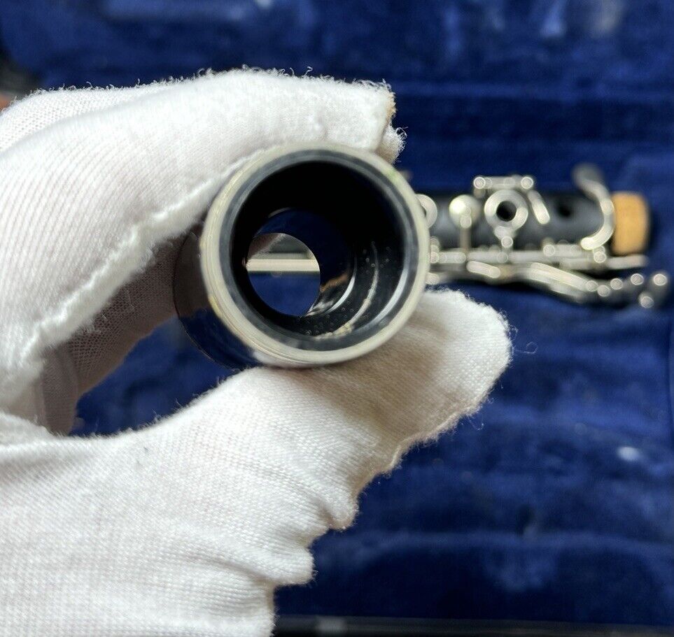 Selmer CL1400  Clarinet with case. Play Ready! #6