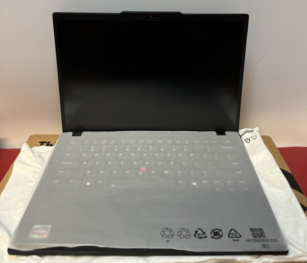 Lenovo ThinkPad T14 Gen 5 Laptop, AMD Ryzen 7 PRO 8840U, 32GB, 512 GB SSD #1