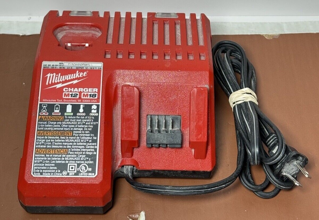 Milwaukee M18 FUEL 18V Drywall Screw Gun 2866-20 w Battery and Charger #6