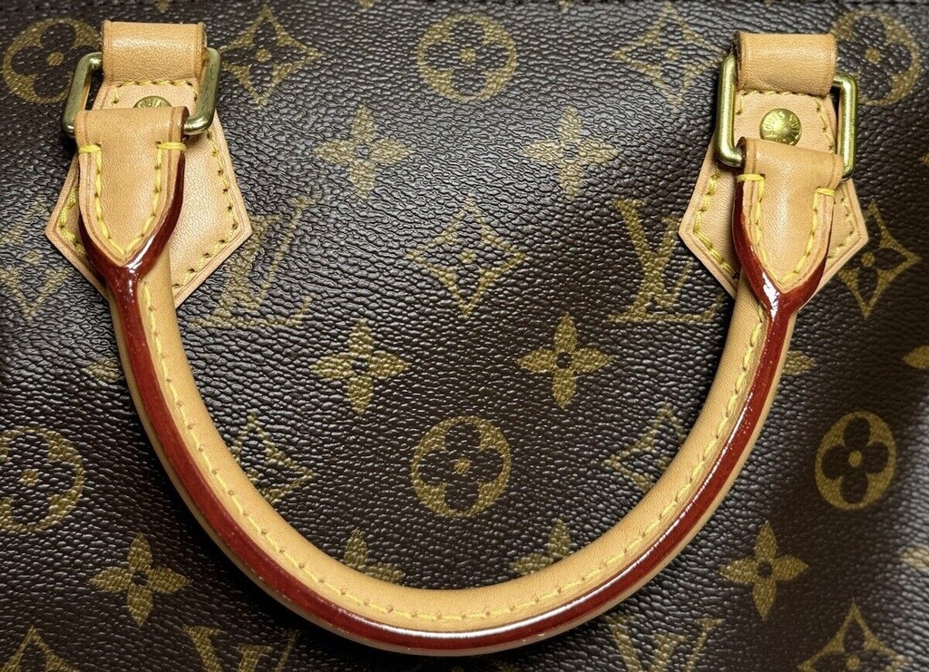 Louis Vuitton Speedy 30 Monogram Bandouliere  Shoulder Handbag #11