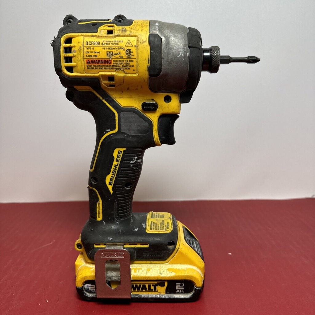 Dewalt DCF 809 20V Brushless Atomic 1/4" Impact Driver w/Battery #2