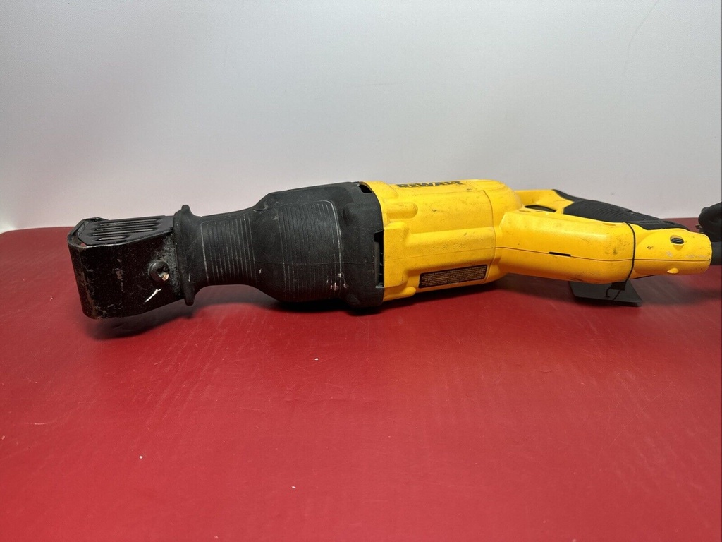 Dewalt DWE305 12 Amp Keyless Variable Speed Corded Reciprocating Saw #4