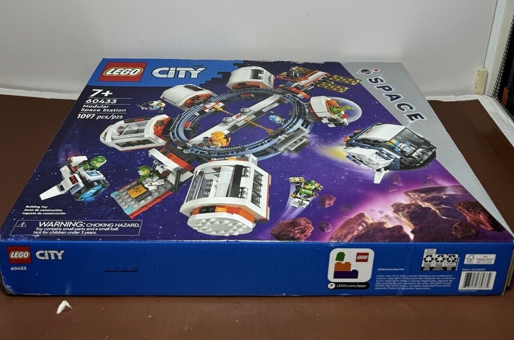 Brand New LEGO 60433 Modular Space Station CITY 1097 PCS Building Set 6470830 #2