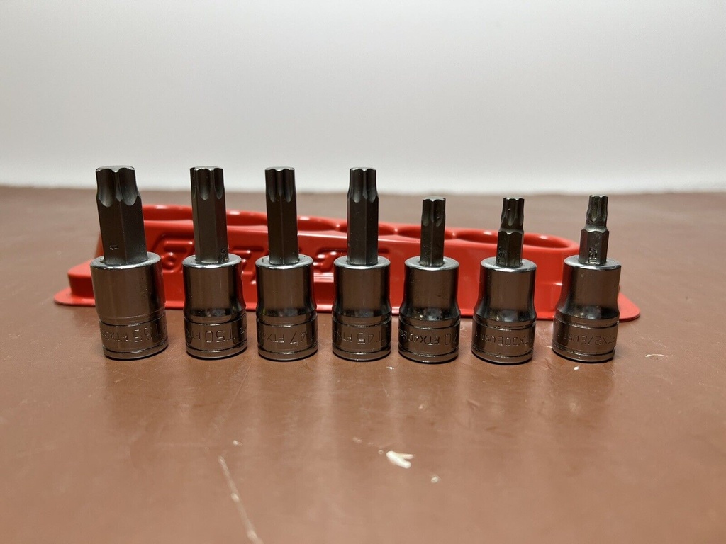 Snap on 207EFTXYSE 7 pc 3/8" Drive TORX® Bit Stubby Socket Driver Set #4