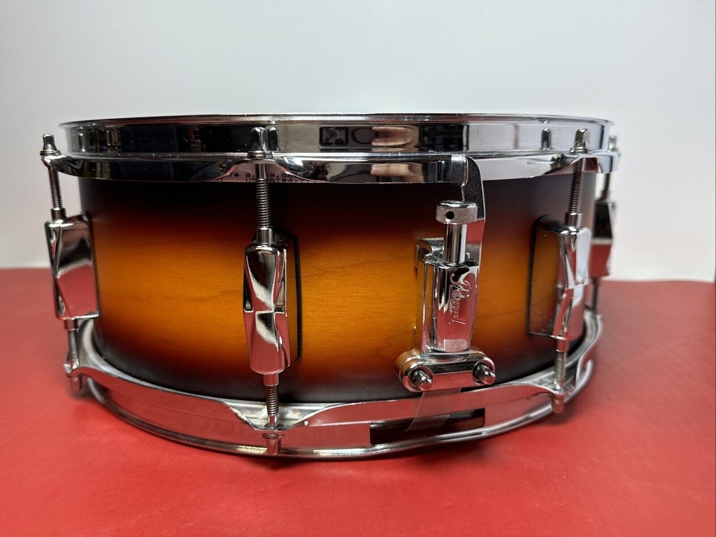 Pearl Decade Maple 14"x5.5" Snare Drum Classic Satin Amburst #2