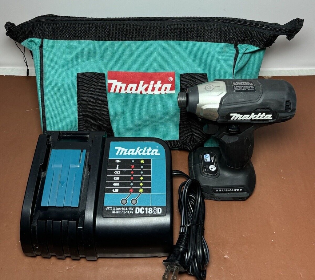 Makita XDT18 18V LXT Lithium-Ion  Impact Driver +Charger DC18SD and Bag #1