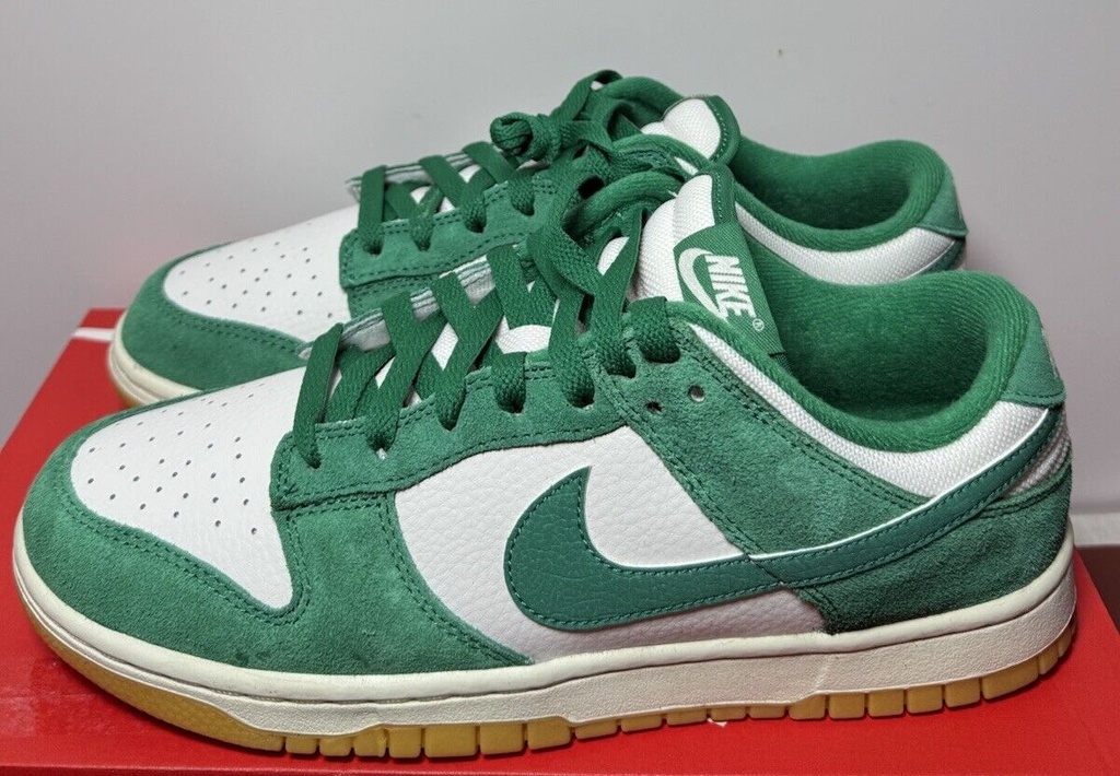 Nike Dunk Low SE 'Malachite Gum' HQ1519-030 Men’s Size 8.5 #1