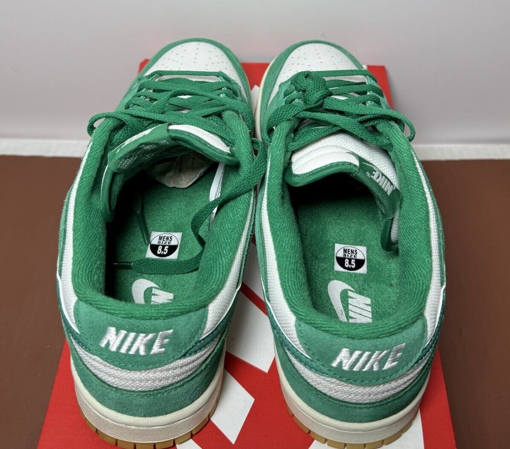 Nike Dunk Low SE 'Malachite Gum' HQ1519-030 Men’s Size 8.5 #2