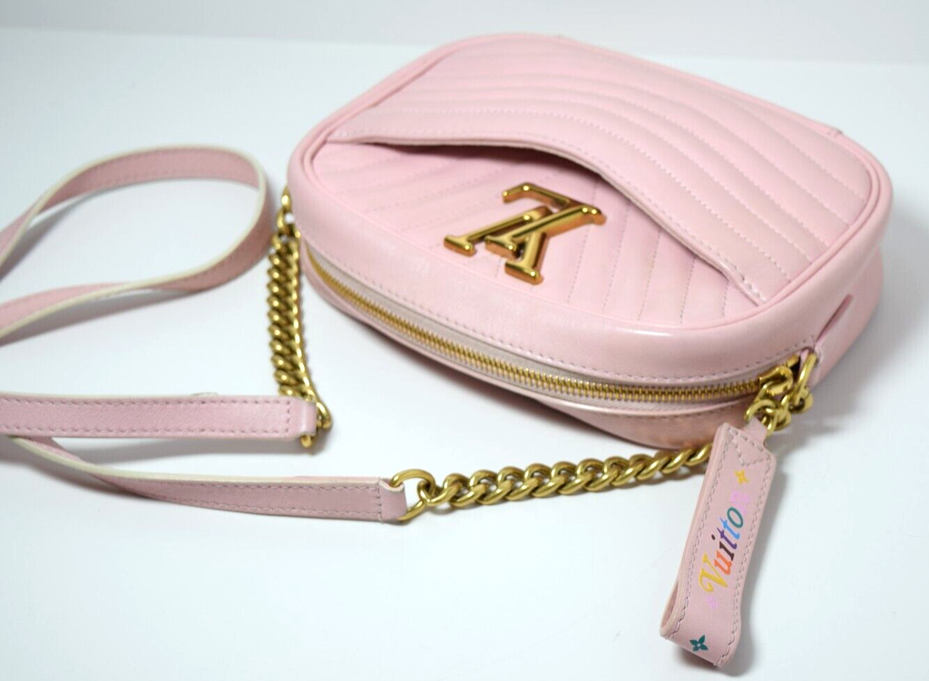 Louis Vuitton New Wave Camera Shoulder Bag Pink Quilted Leather #2