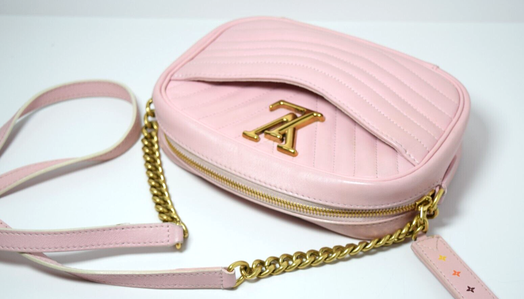 Louis Vuitton New Wave Camera Shoulder Bag Pink Quilted Leather #3