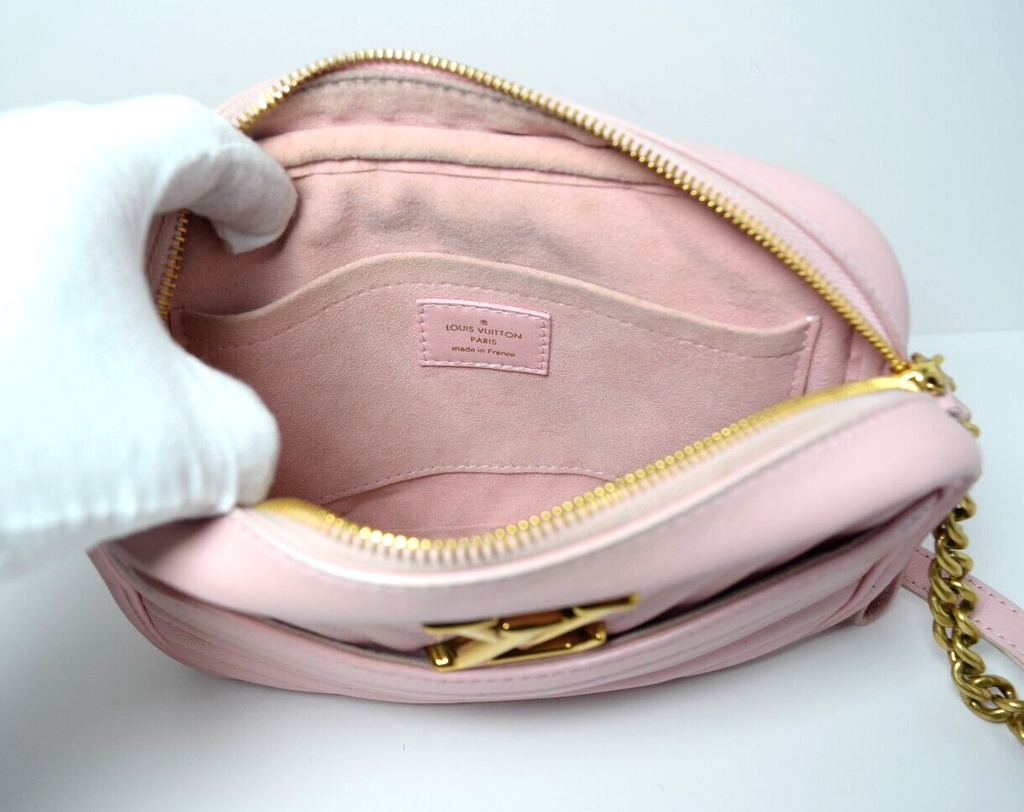 Louis Vuitton New Wave Camera Shoulder Bag Pink Quilted Leather #13