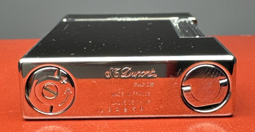S.T. Dupont Lighter Ligne 2 Montparnasse Lacquer Silver Color With Original Box #6