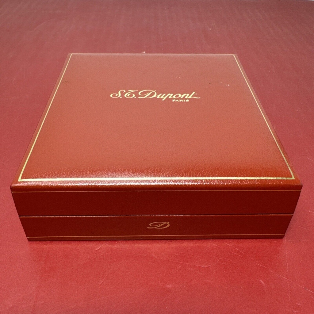S.T. Dupont Lighter Ligne 2 Montparnasse Lacquer Silver Color With Original Box #13