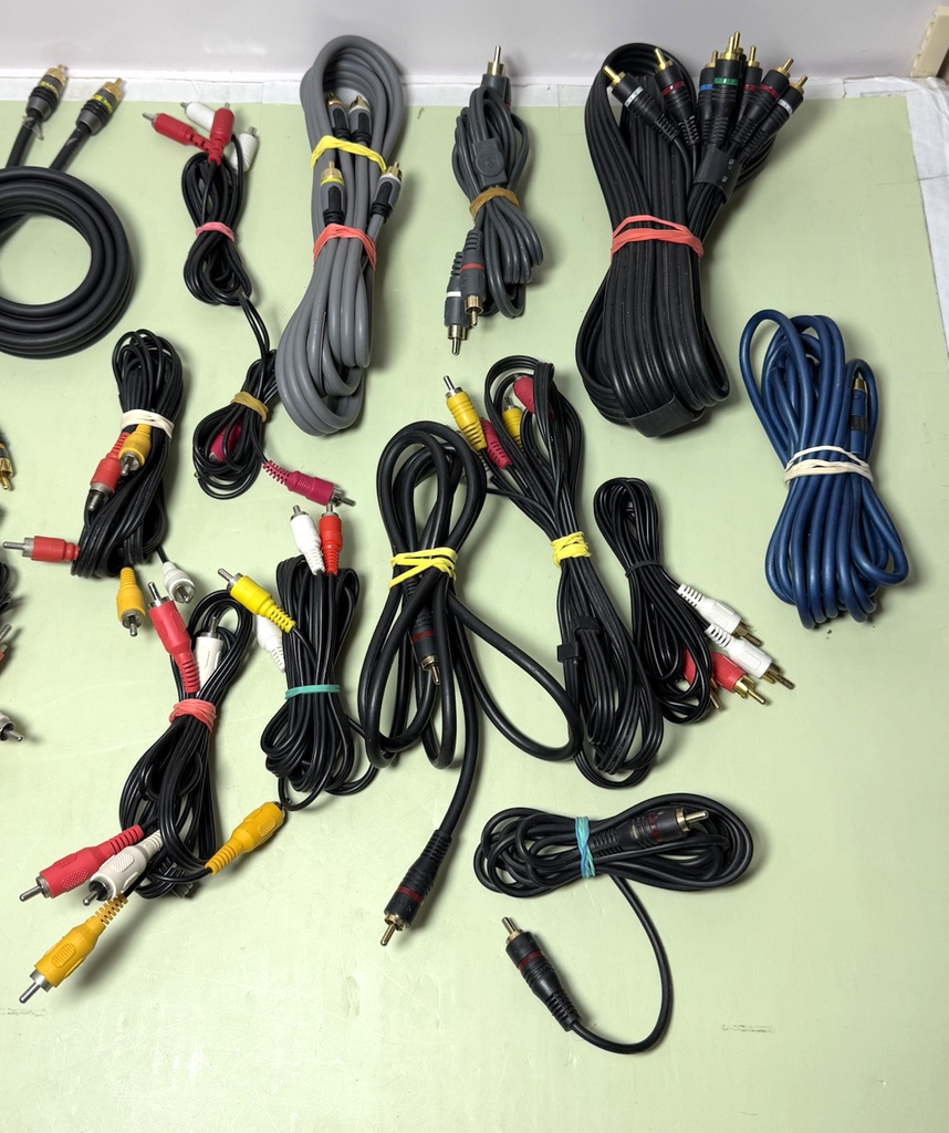 Lot Bulk RCA Audio Video Cables #5