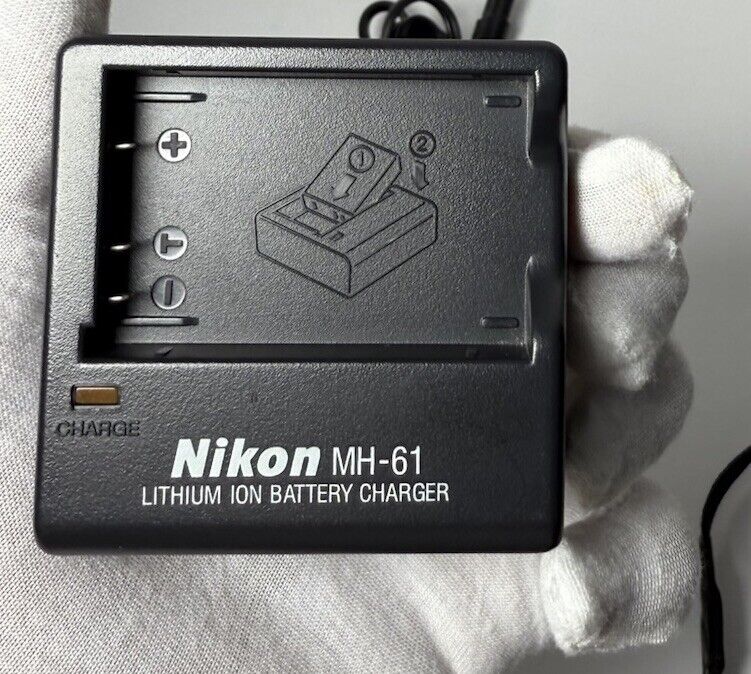 Nikon Coolpix P510 Digital Camera  42x Zoom, Battery, Charger #12