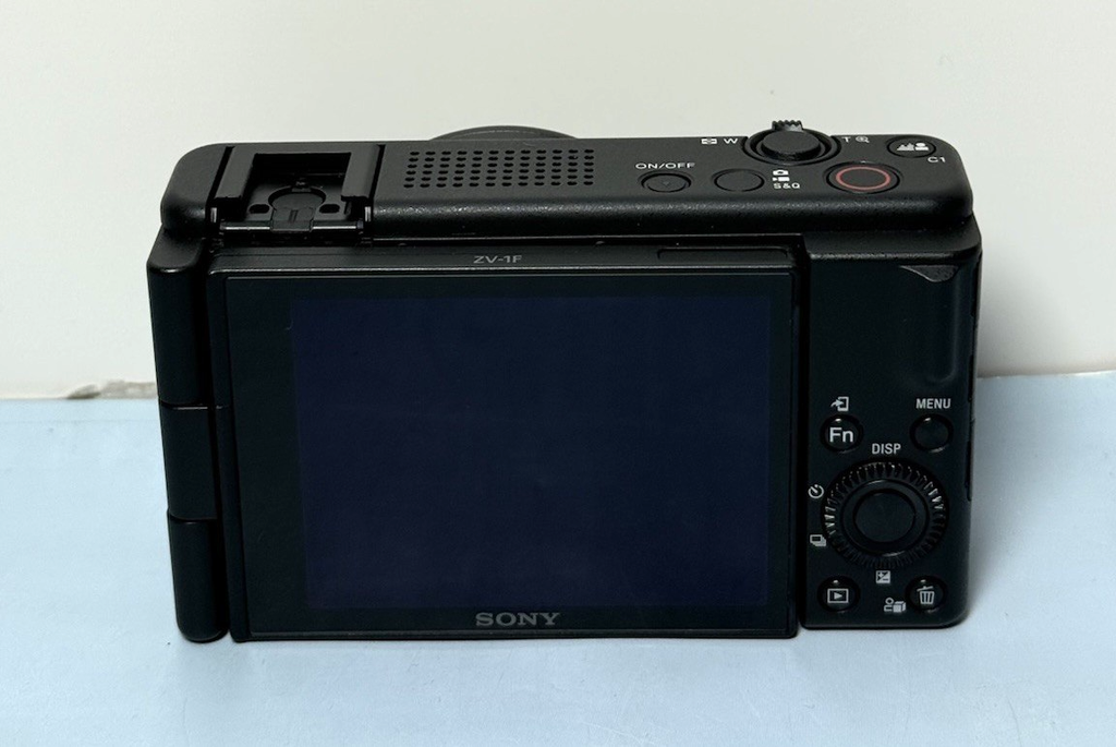 Sony ZV-1F Vlog Camera for Content Creators and Vloggers +128GB SD #4