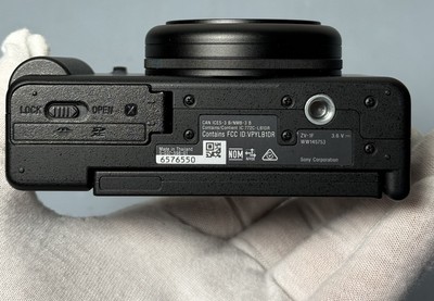 Sony ZV-1F Vlog Camera for Content Creators and Vloggers +128GB SD #7