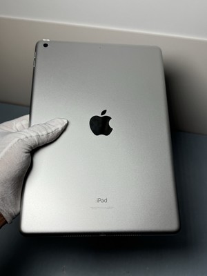 Apple iPad (9th Generation) A2602 64 GB, Wi-Fi, 10.2 in - Silver #6