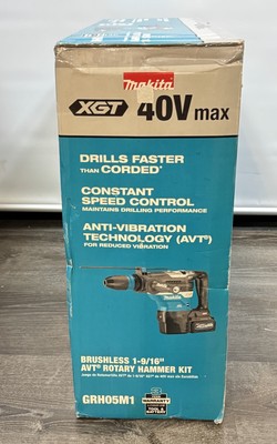 Makita 40V Max XGT Brushless Cordless 1-9/16 in. AVT Rotary Hammer Kit GRH05M1 #5