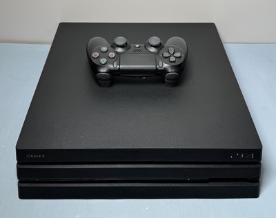 Sony PlayStation 4 Pro 1TB CUH-7215B  Game Console with  Controller #1