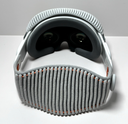 Apple Vision Pro 256GB, Solo Knit Band - S  (MQL83LL/A) used
