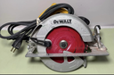 DeWalt DWE575 7-1/4" Corded Circular Saw 15 Amps 120V. used