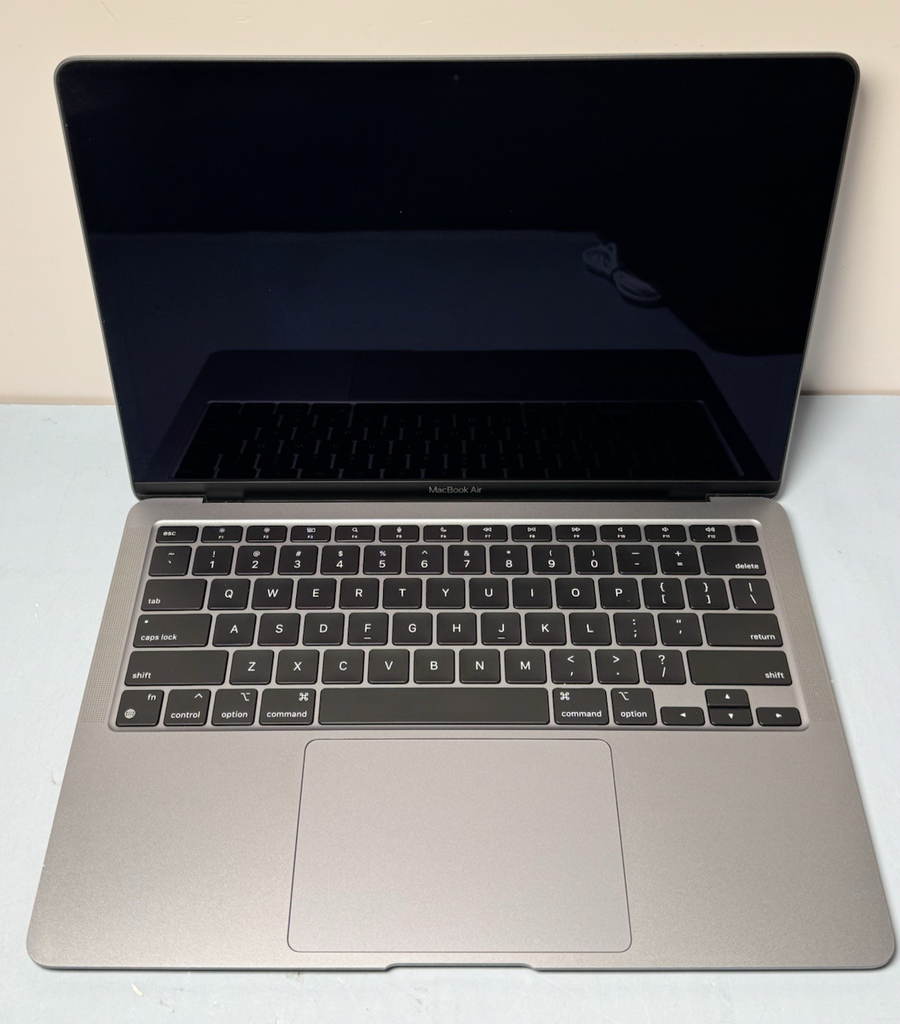 Apple MacBook Air 13" 2020 A2337, M1 8-Core 3.20GHz, 8GB RAM, 256GB SSD 96% batt #2