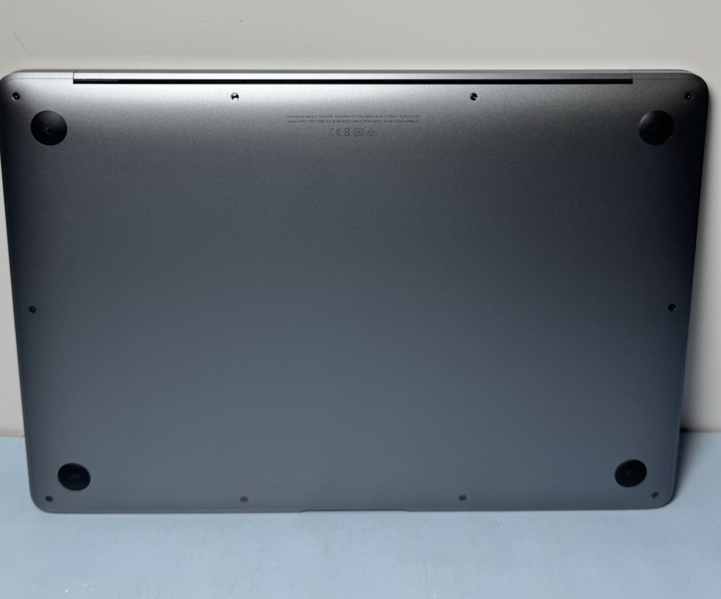 Apple MacBook Air 13" 2020 A2337, M1 8-Core 3.20GHz, 8GB RAM, 256GB SSD 96% batt #6