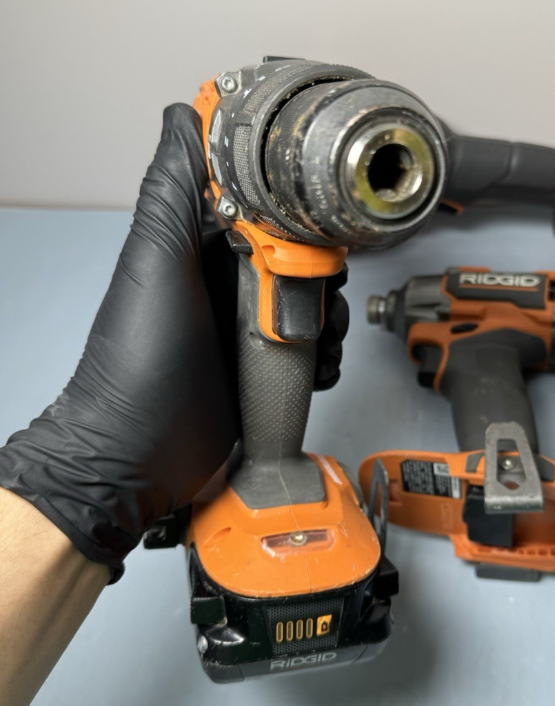 Ridgid Tool Set R86115 Drill R862311 Impact R8648  Saw, 2x 2.0 Ah Batt+charger #3