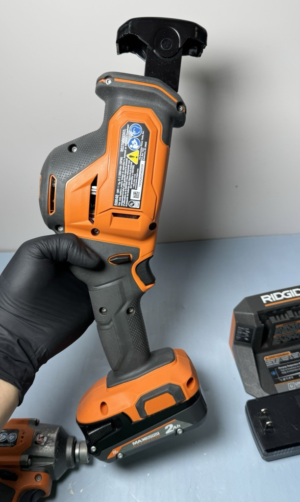 Ridgid Tool Set R86115 Drill R862311 Impact R8648  Saw, 2x 2.0 Ah Batt+charger #7