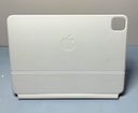 Apple iPad Air 5th Gen M1 64 GB, Wi-Fi, 10.9" Space Gray/Magic Keyboard & Pencil buy
