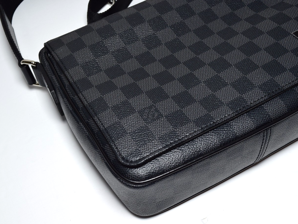 Louis Vuitton District PM Damier Graphite N42710 *Unused* #5