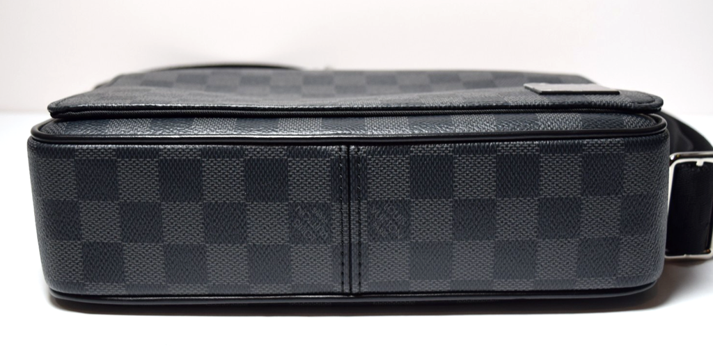Louis Vuitton District PM Damier Graphite N42710 *Unused* #7