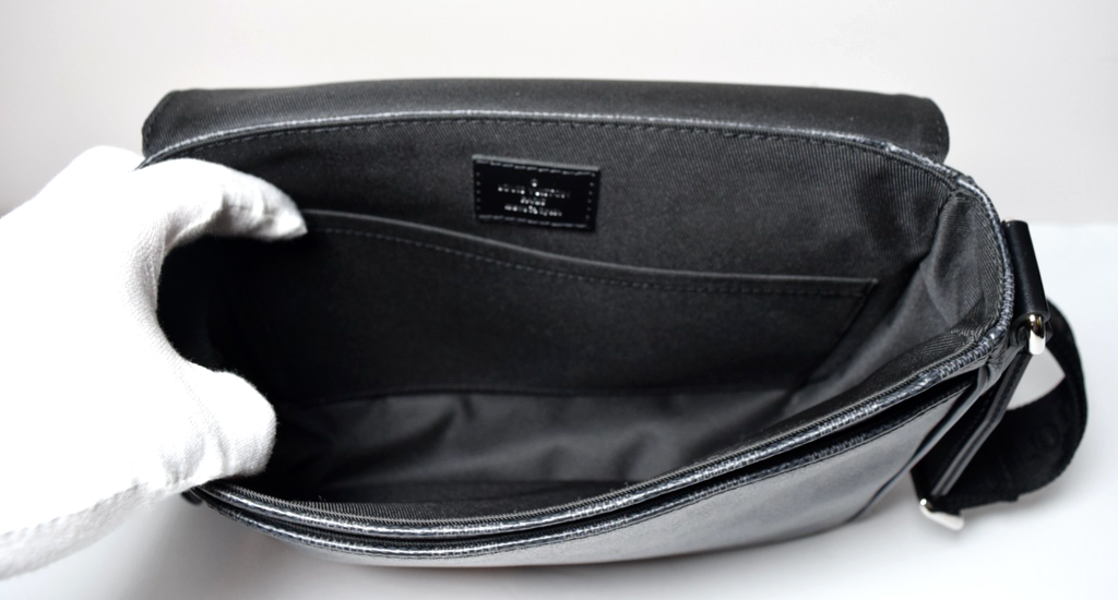 Louis Vuitton District PM Damier Graphite N42710 *Unused* #8