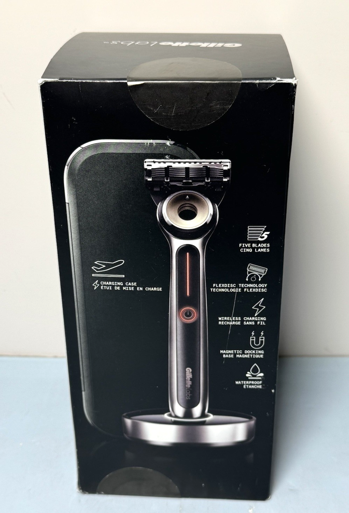 Gillette Labs Heated Razor, 2 Cartridges Charging Dock & Travel. New-Sealed #2