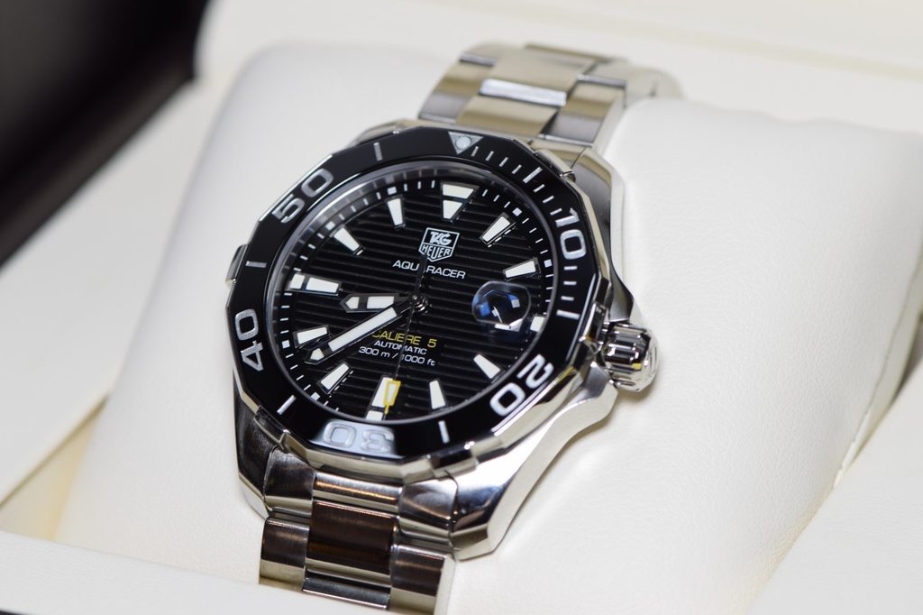 TAG Heuer Aquaracer Calibre 5 WAY211A.BA0928 Black Dial Automatic Men's Watch #1
