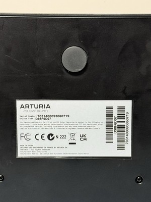 Arturia MiniLab 3 USB keyboard MIDI controller music production 25-key 8 pads #2